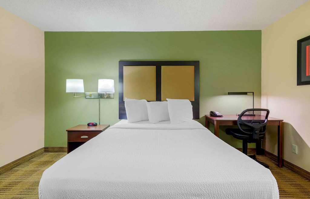 Extended Stay America Select Suites - Atlanta - Alpharetta - Rock Mill Rd Номер фото