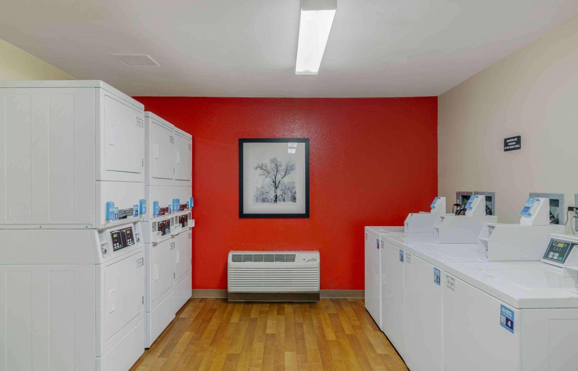 Extended Stay America Select Suites - Atlanta - Alpharetta - Rock Mill Rd Екстер'єр фото