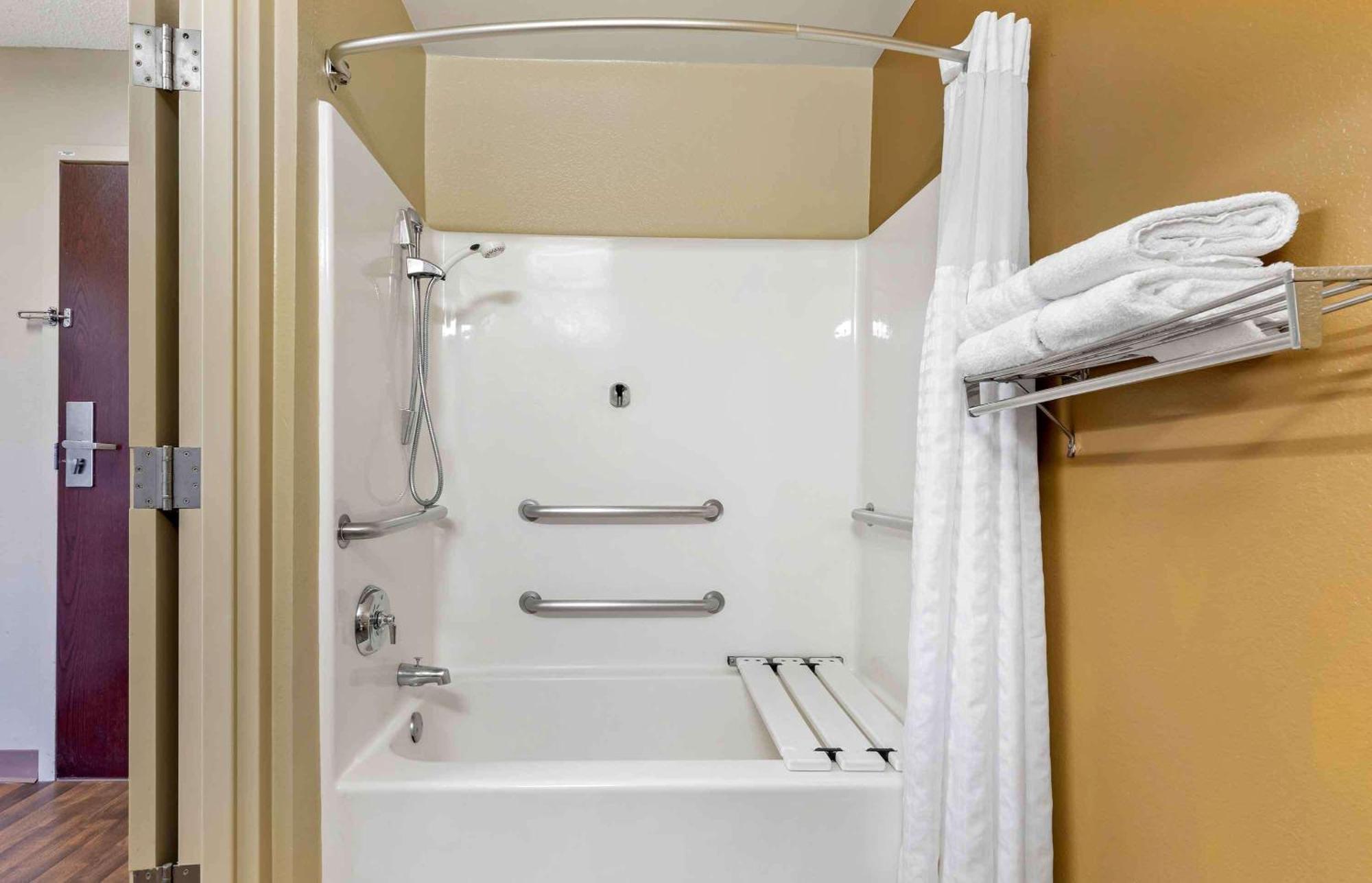 Extended Stay America Select Suites - Atlanta - Alpharetta - Rock Mill Rd Екстер'єр фото