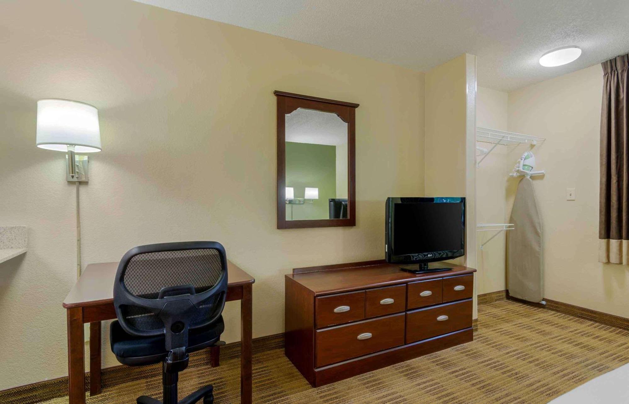Extended Stay America Select Suites - Atlanta - Alpharetta - Rock Mill Rd Екстер'єр фото