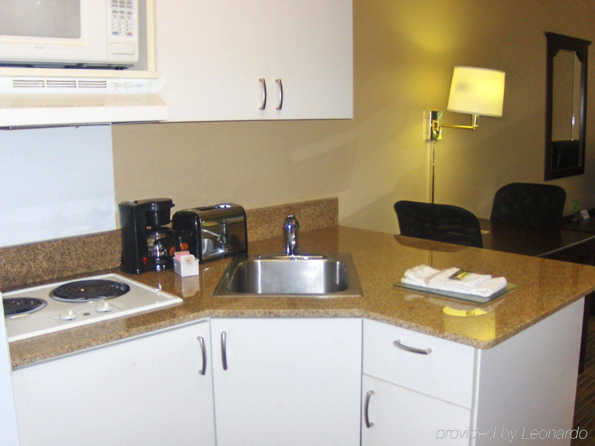 Extended Stay America Select Suites - Atlanta - Alpharetta - Rock Mill Rd Екстер'єр фото